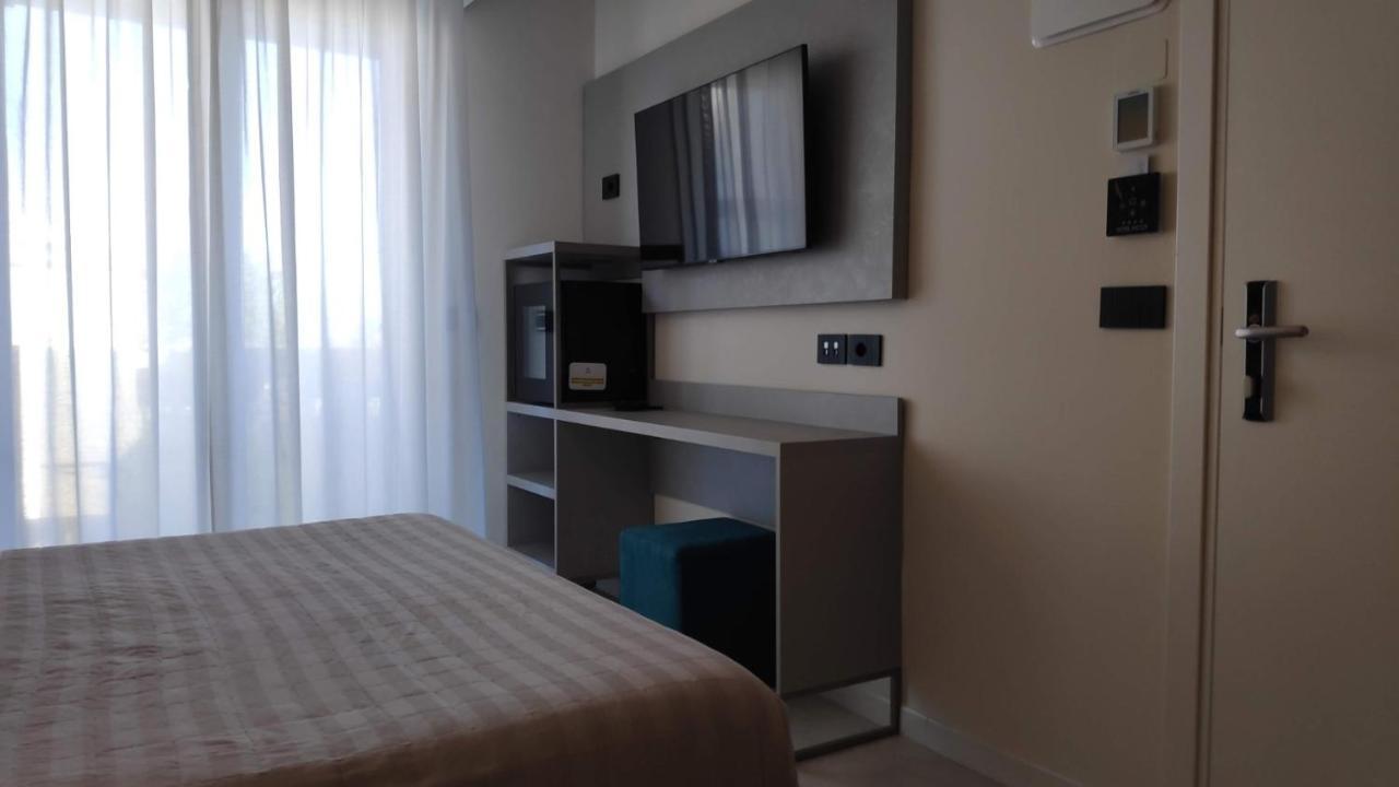 Hotel Ascot ريتشيوني المظهر الخارجي الصورة