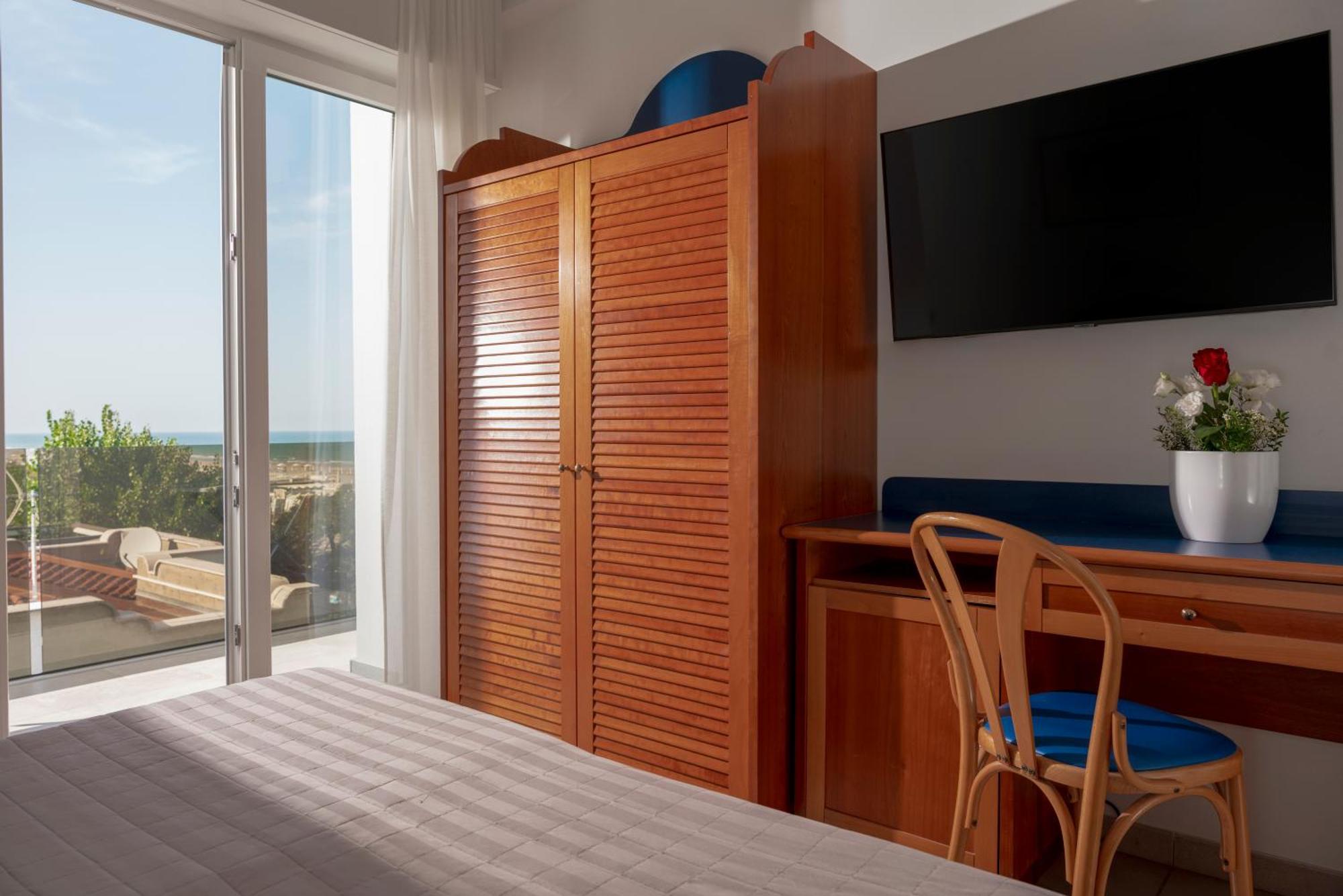 Hotel Ascot ريتشيوني المظهر الخارجي الصورة